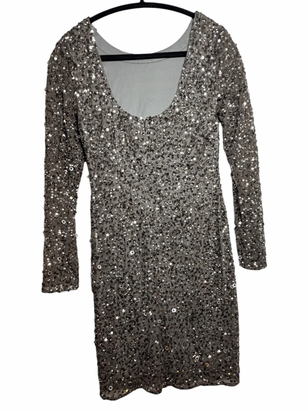 Adrianna Papell Gunmetal Beaded Cocktail Dress Open Back Long Sleeve Size 4 - Picture 4 of 5